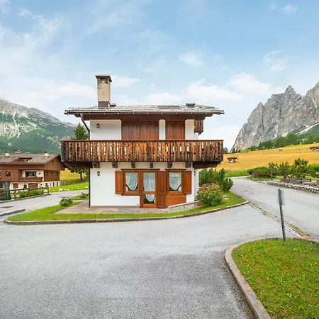 Apartment Verocai Charming R&r Cortina d'Ampezzo